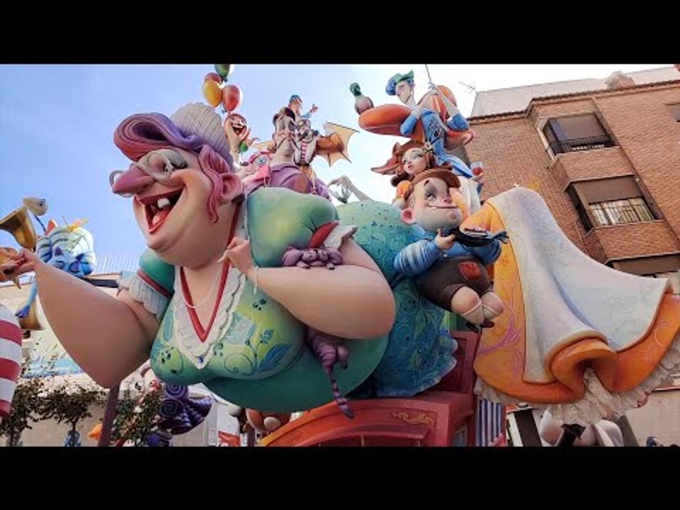 Capturing the Special October Fallas in Alzira 2021 - Pretty Impressive!