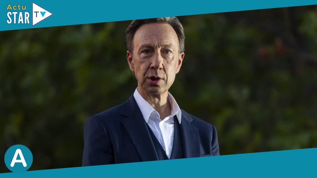 Ça a été le cauchemar  Stéphane Bern se confie sur ses opérations nécessaires de chirurgie esth