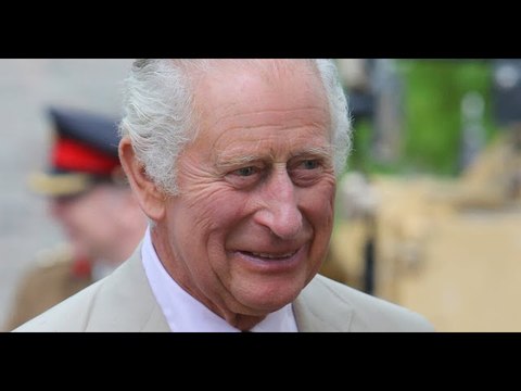 Charles III en France : dîner XXL à Versailles et produits de luxe, des fastes qui font débat