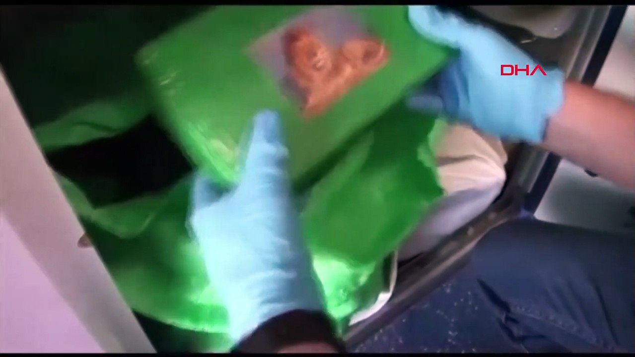 İstanbul'da Ambulansla Uyuşturucu Operasyonu: 84 Kilogram Skunk ve 32 Kilogram Eroin Ele Geçirildi