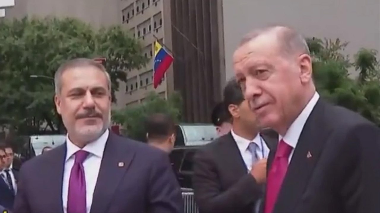 Cumhurbaşkanı Erdoğan'la Türk muhabir arasında geçen diyalog gündem oldu: Naber kız?