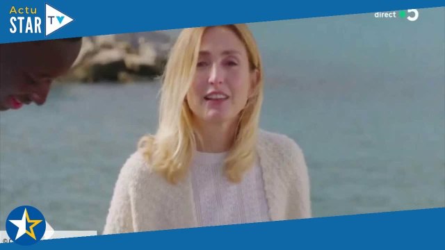 « François, regarde bien ! » Julie Gayet lance un avertissement à François Hollande en pleine émis