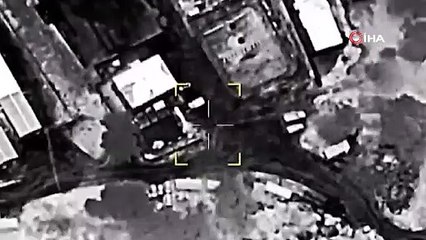 Azerbaycan Karabağ'da hedefleri Türk SİHA'larıyla vurdu