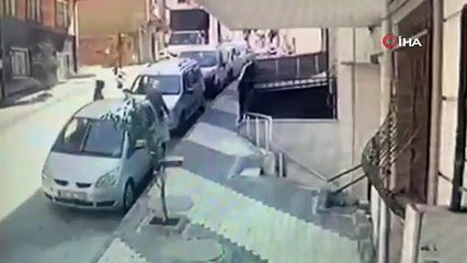 İstanbul'da 1 saat süren hırsızlık anı şoke etti