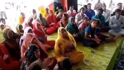 रतलाम: सरकार के खिलाफ ग्रामीणों का अनोखा प्रदर्शन,लिया भगवान का सहारा