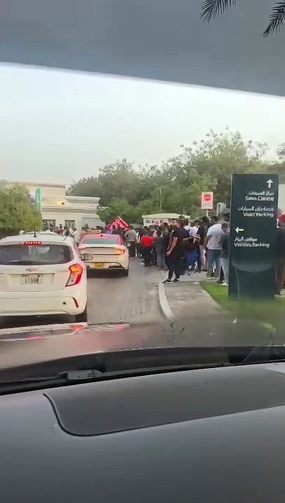 Long queues of Dubai real estate agents as Palm Jebel Ali villas go on sal