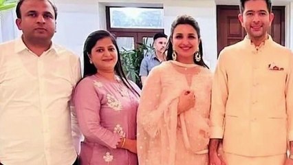 Parineeti, Raghav's picture seeking blessings in Gurudwara