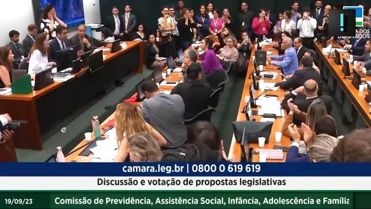 Pastor Isidório é acusado de transfobia na Câmara