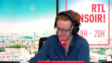Alex Vizorek ironise : "Demander à Nicolas Sarkozy de prendre un peu de hauteur, c'est physiquement impossible pour lui !"
