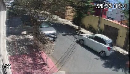 Mulher é roubada em plena luz do dia no bairro Santa Rosa, em BH