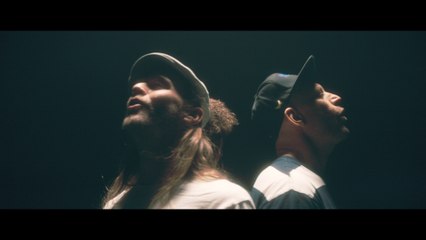 Sportfreunde Stiller - Rebellenherz (Titelsong zum Film „Wochenendrebellen“)