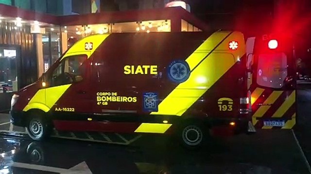 Homem fica ferido ao sofrer queda de plano elevado em lanchonete no Centro