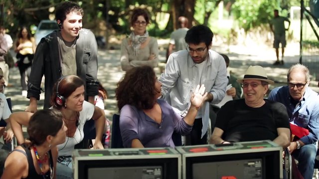 Confissões de Adolescente | movie | 2014 | Official Featurette