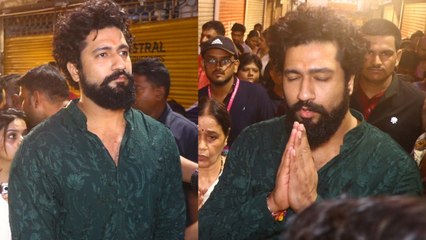 Ganesh Chaturthi 2023: Vicky Kaushal Visited Lalbaugcha Raja Ahead of his Film's Release| FilmiBeat