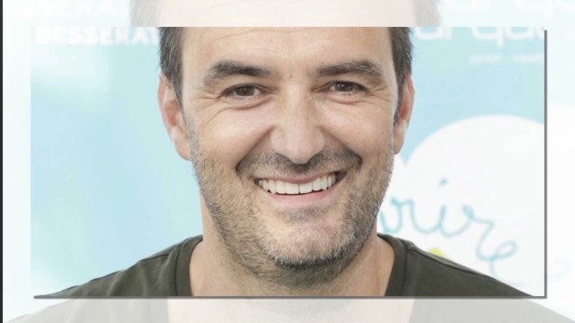 Cyril Lignac On a testé sa recette de gâteau au chocolat ultra simple et très rapide