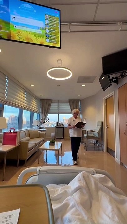 Σε νοσοκομείο της Νέας Υόρκης η Σήλια Κριθαριώτη - Βίντεο μέσα από το δωμάτιο που νοσηλεύεται