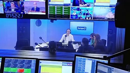 Charles III à Versailles : quand la République en appelle au Roi