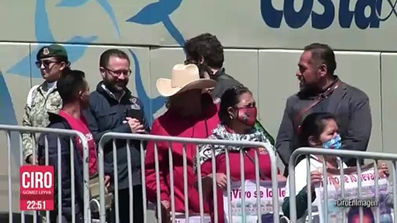 Padres de estudiantes desaparecidos de Ayotzinapa exigieron toda la información del caso