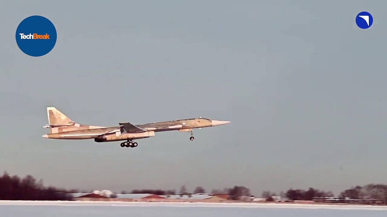 VIDEO: Größtes Überschallflugzeug der Welt, strategischer Bomber Tu-160M macht seinen Erstflug