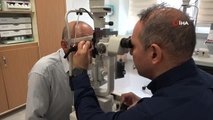 Sağ gözünde görme kaybı olan hasta Tuzla'da yapılan ameliyat ile sağlığına kavuştu