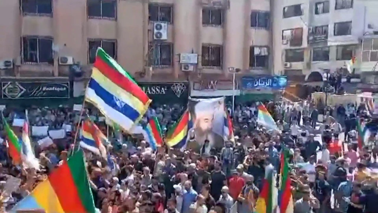 أهالي #السويداء في مظاهرات للشهر الثاني على التوالي #العربية #سوريا