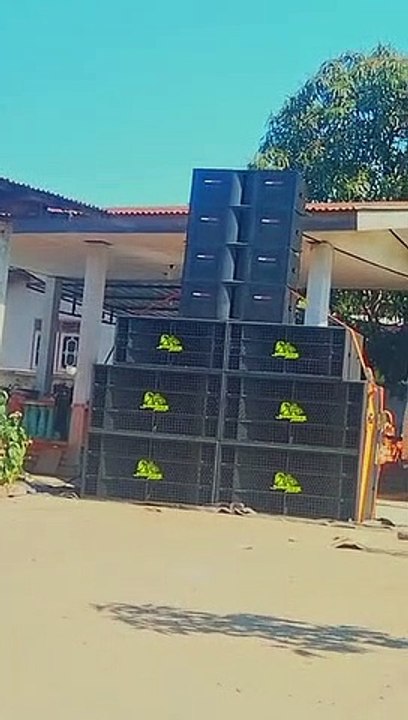 TITISAN BREWOG (SERONOCK SOUNDSYSTEM) /FLORES NTT 