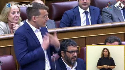 Un diputado de Sumar veinteañero dice haber estado "reprimido toda la vida" por no hablar aragonés