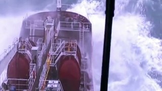 Thrilling Encounter: Ship Battles Monstrous Waves! #extremeweather