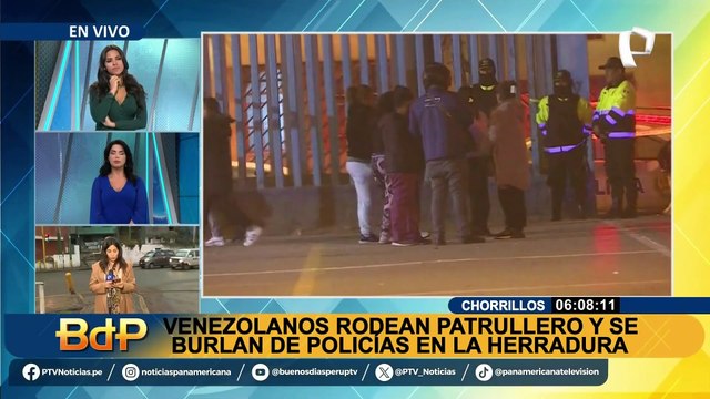 Extranjeros rodean patrullero y se burlan de la policía en playa La Herradura