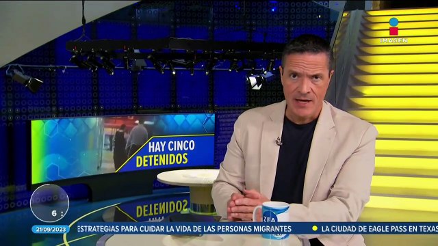 Vendedores y policías protagonizan pelea en el Metro Pantitlán