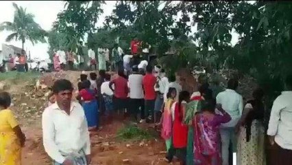 చిత్తూరు జిల్లా: ట్రాక్టర్ డ్రైవర్ ప్రాణం తీసిన విద్యుత్ వైర్లు