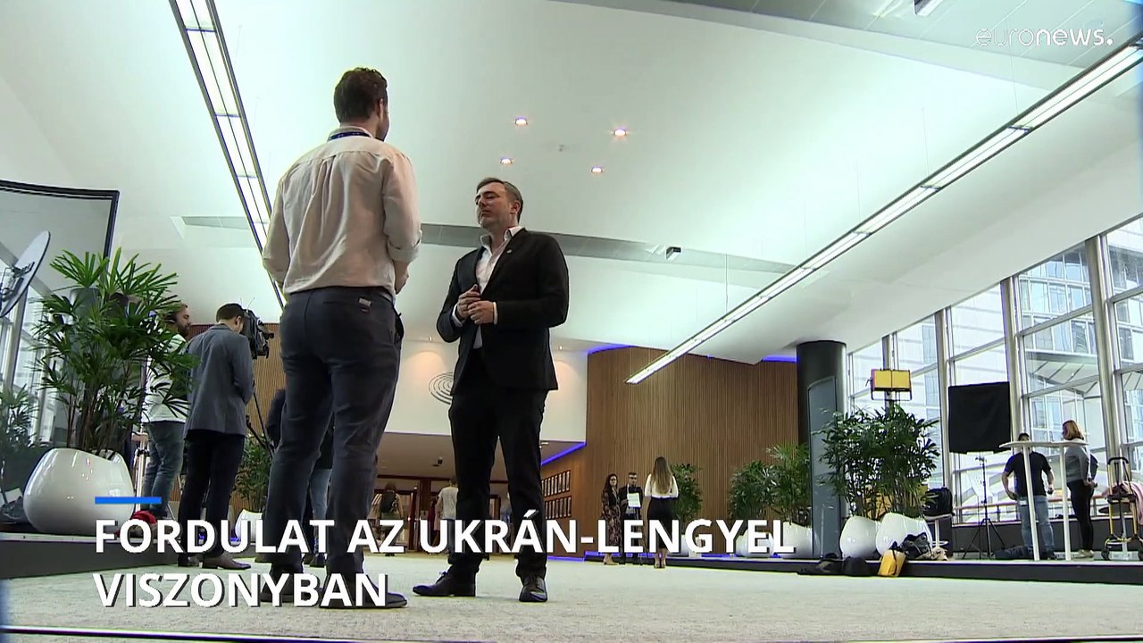 Zökkenő a korábban sziklaszilárd lengyel-ukrán viszonyban, de szakításról szó sincs