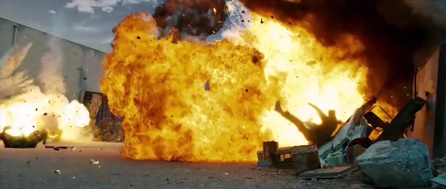 'Los indestructibles 4'  -  Tráiler oficial subtitulado