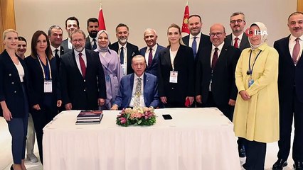 Cumhurbaşkanı Erdoğan, gazetecilerle sohbet etti