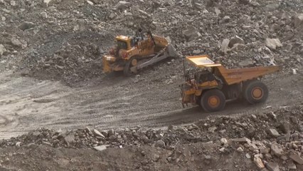 يورانيوم النيجر.. كيف تأثرت شركات الإنتاج بإغلاق الحدود؟