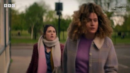 'Starstruck' - Tráiler oficial Segunda Temporada - BBC Three