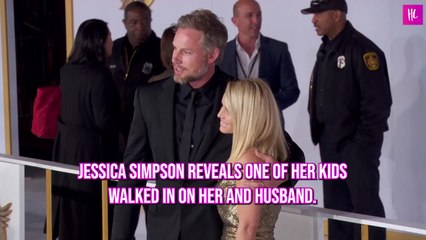 jessica simpson walks in