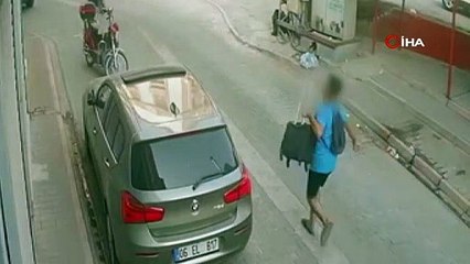 Tespih ve para dolu çantayı alıp böyle kaçtı