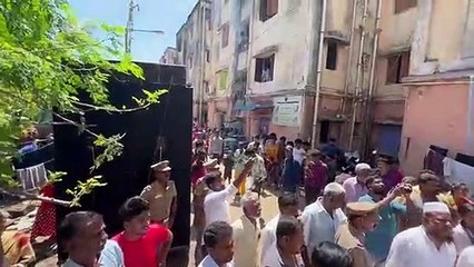 Chennai: गणेशोत्सव समापन में दिखा भाईचारा! मुस्लिम परिवार के लोग गणेश उत्सव में हुए शामिल