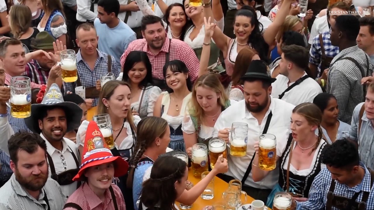Münchner Oktoberfest zur Halbzeit mit mehr Besuchern als vor der Pandemie