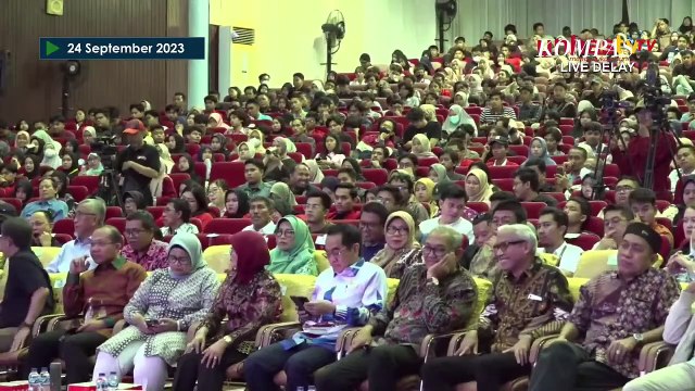 [FULL] Anies Dicecar Pertanyaan oleh Mahasiswa dan Pakar Saat Bicara di Unhas