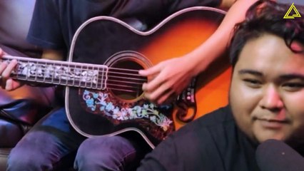 Nyanyikan Lagu Mashup Ke Bule Swedia - Ome.TV Internasional
