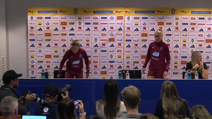 Selección femenina de fútbol de España acepta jugar para que se den cambios