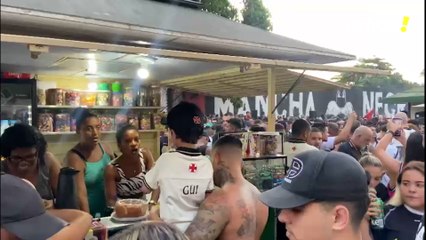 Comércio no entorno de São Januário volta a lucrar após retorno do público