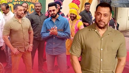 Salman Khan का Maujaan Hi Maujaan Trailer Launch पर गाजे बाजे के साथ हुआ स्वागत