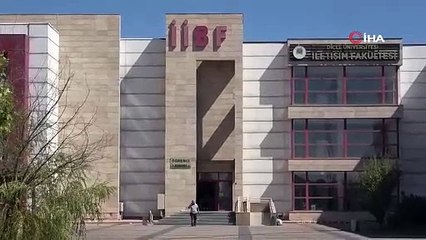 Bıçaklı saldırıya uğrayan dekan yardımcısı: “Şahsı kontrol altına alana kadar defalarca bıçağı bana saplamaya çalıştı”