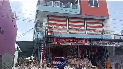 प्रतापगढ़ पुलिस ने दो तस्करों व उनके सहयोगियों की करीब 12 करोड़ रुपए की अवैध सम्पत्ति को किया फ्रीज