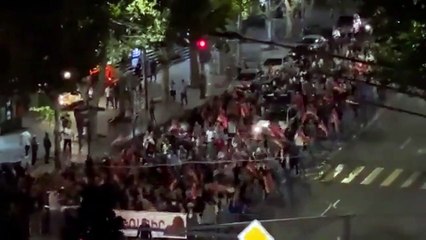 Ermenistan'da halk sabaha kadar uyumadı! Hepsinin dilinde aynı slogan var: Paşinyan istifa