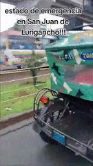 "La calle está dura": Mototaxi sorprende por sus colores y 'armamento' militar