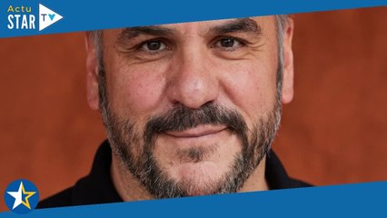 François Xavier Demaison, sa vie dans un beau village Catalan en Occitanie, il s'est lancé dans un b